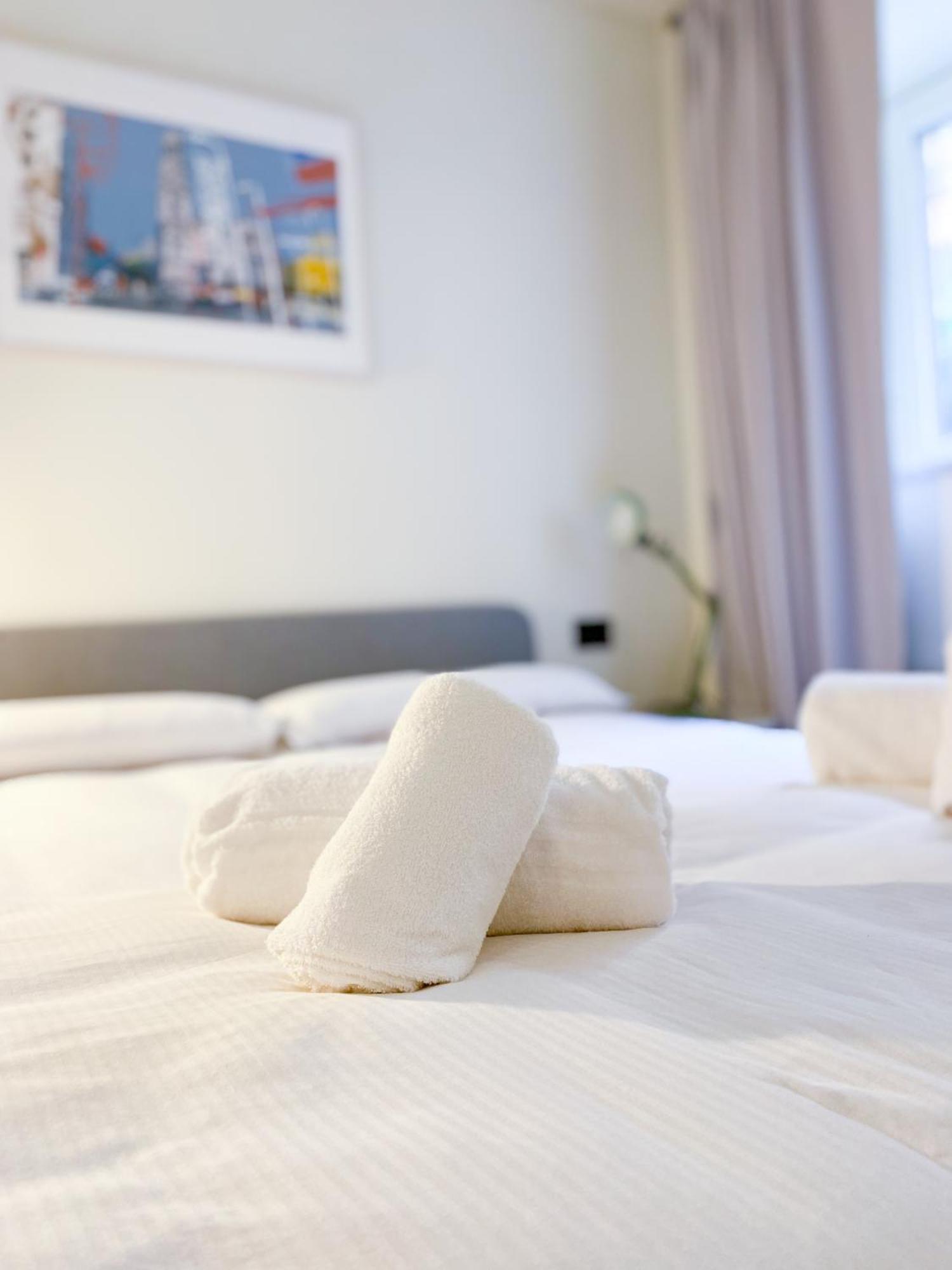 Brenta Place ミラノ エクステリア 写真